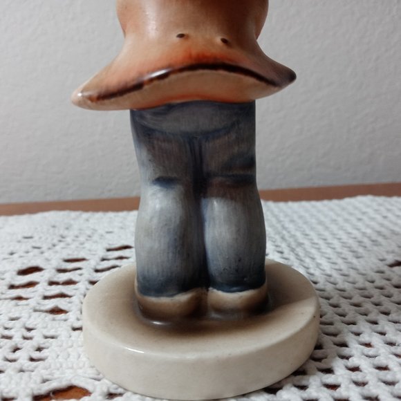 Vintage Napco Figurine Boy Playing Flute - Picture 5 of 7